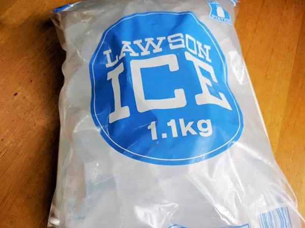 コンビニの板氷 ロックアイスのサイズと値段 一番安いのはどこ セブンイレブン マニアblog